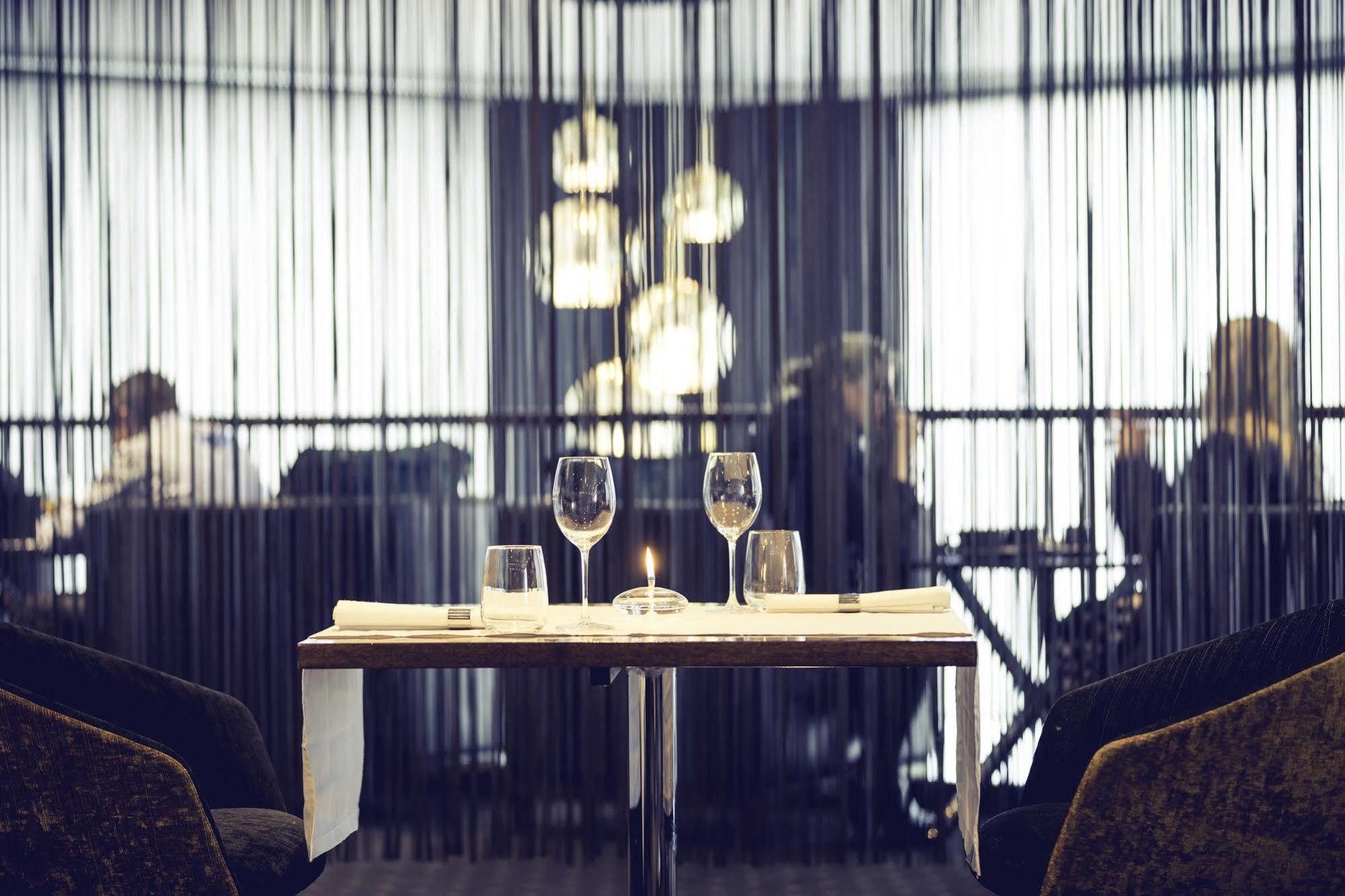 Bolton Hotel Веллингтон Экстерьер фото Restaurant AOC
